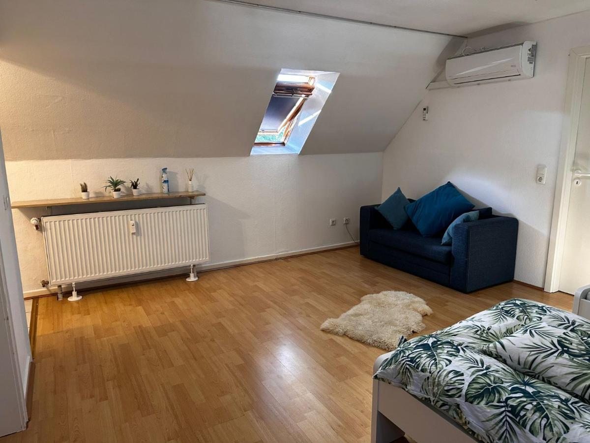 A&V Apartments Gemuetliche Rheinblick Wohnung Apt Daisy Duisburg Exterior foto